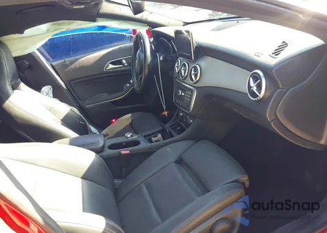 2016 Mercedes-Benz Cla 250 z USA, uszkodzony, nr VIN WDDSJ4EB0GN302964